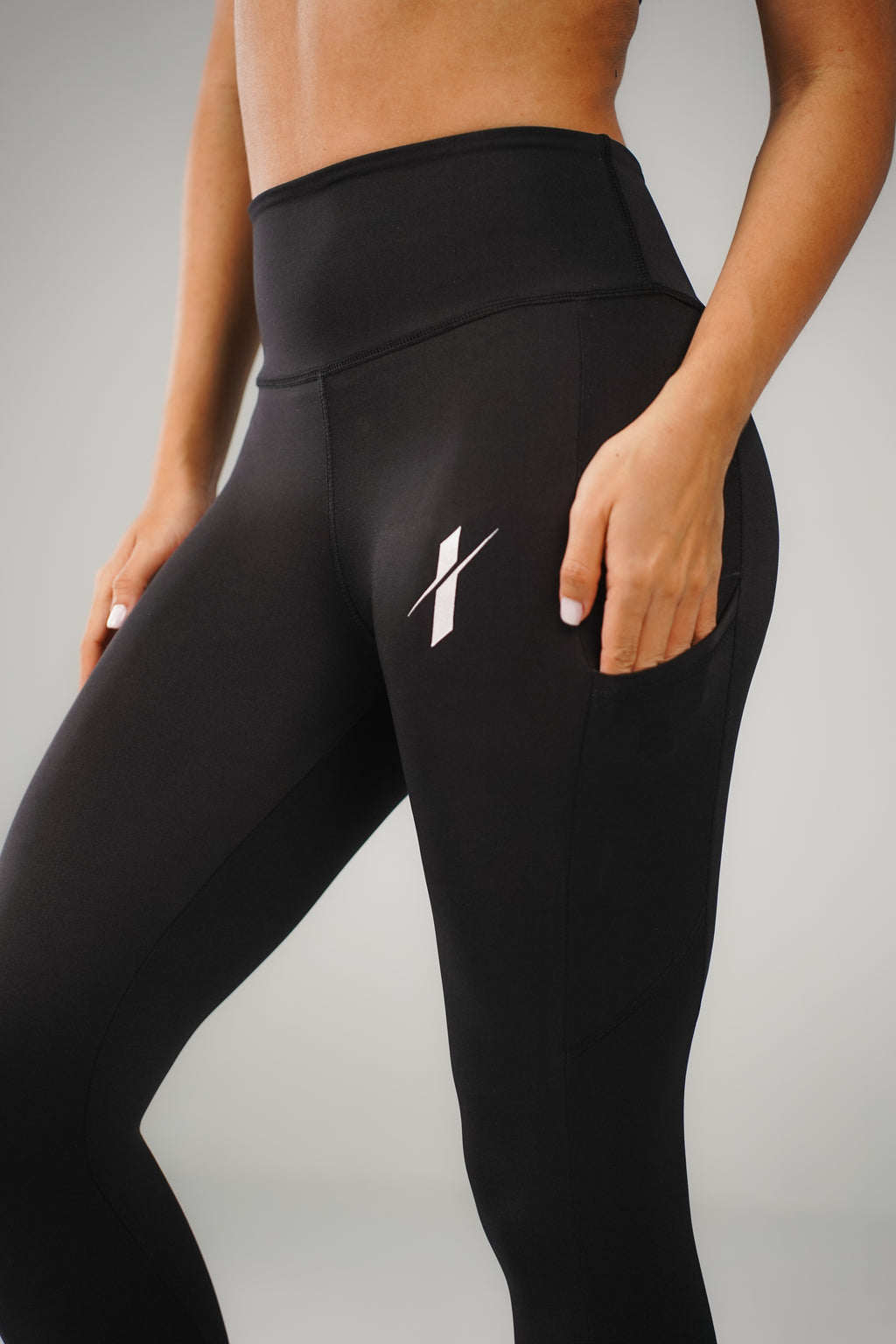 Core Black Legging