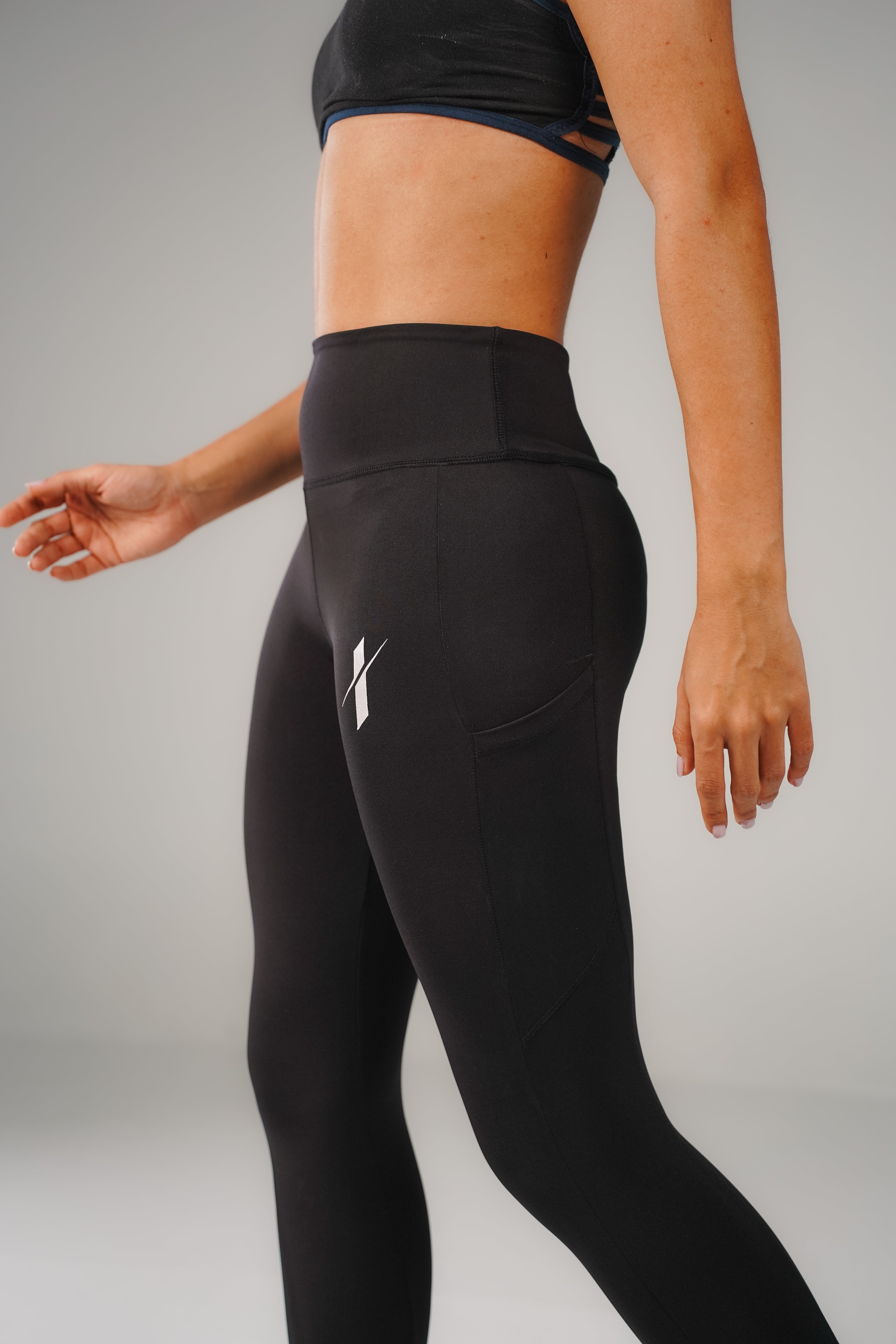 Core Black Legging